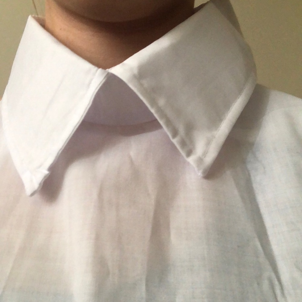 White costume shirt collar